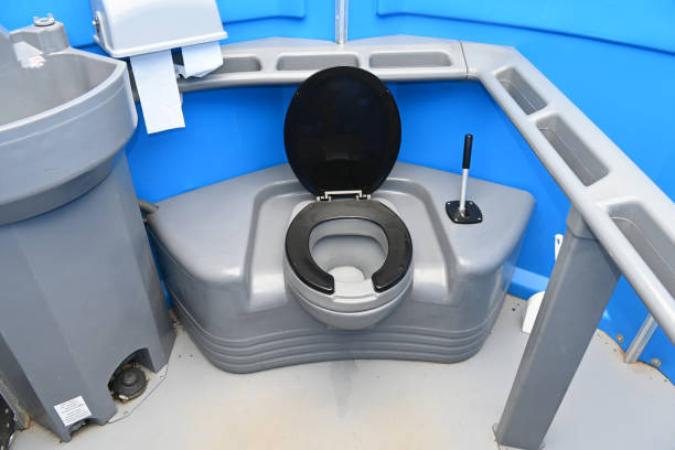 Porta potty rental for outdoor events in Forrest, IL