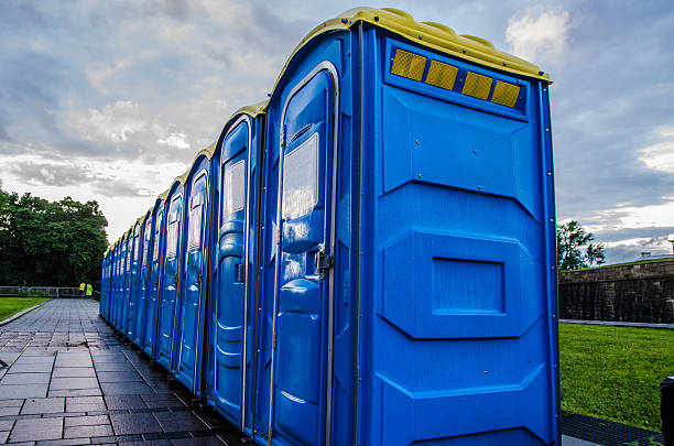 Best Portable toilet rental cost  in Forrest, IL